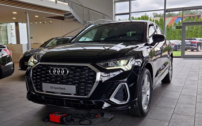 Audi Q3 Sportback cena 240700 przebieg: 10, rok produkcji 2024 z Łęknica małe 781